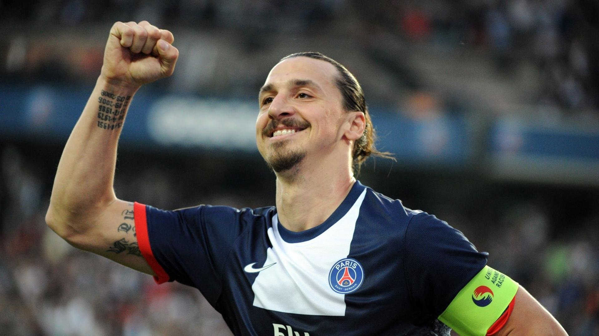 《Apex Legends》线上线下联动赛事，玩家热情高涨，apex英雄联赛